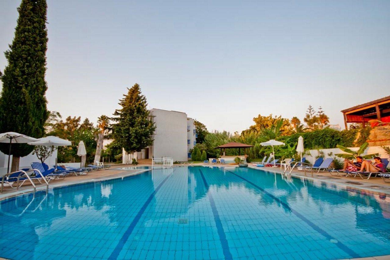 Theodorou Beach Hotel Apartments Ψαλίδι Εξωτερικό φωτογραφία