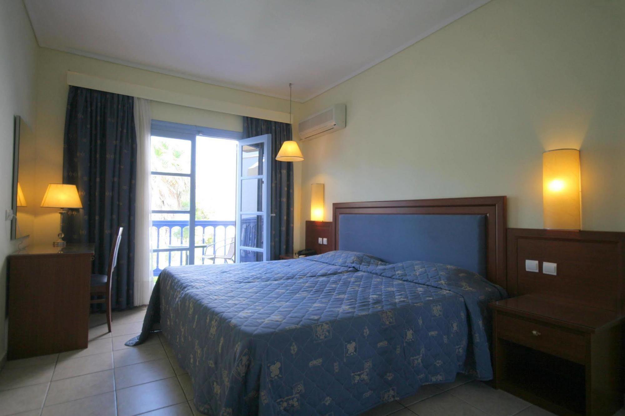 Theodorou Beach Hotel Apartments Ψαλίδι Εξωτερικό φωτογραφία